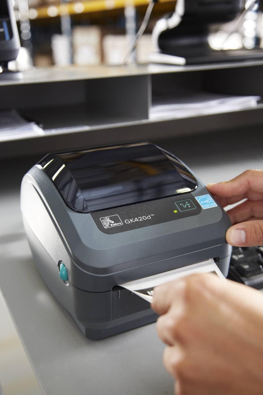 bringe handlingen stramt Touhou Zebra's GK420 series compact, but feature rich desktop label printers are  ideal for situations that are tight on space, but require high-quality,  reliable direct thermal or thermal-transfer printing.